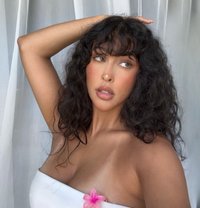 Jenna - escort in Okinawa Island Photo 1 of 2