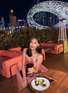 Jenna - escort in Taipei Photo 3 of 5