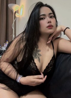 Jenna - escort in Dubai Photo 5 of 9