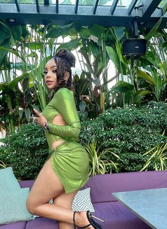 Jennah - escort in Kuala Lumpur Photo 6 of 10