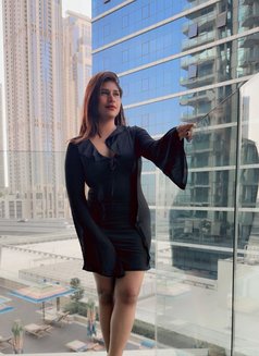 Jenney - puta in Dubai Photo 4 of 8