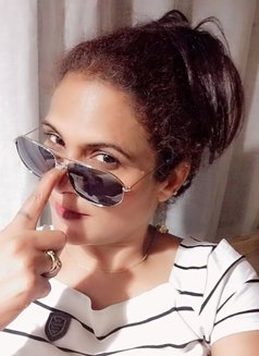 Jenni - escort in Candolim, Goa Photo 5 of 6