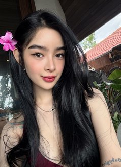 Jennie - puta in Bangkok Photo 3 of 4