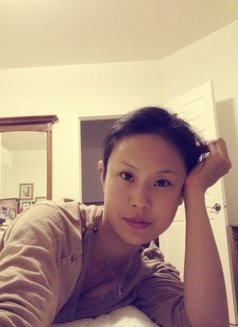 Jennie Chung - escort in Jersey Photo 1 of 5