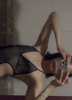 Jennie - Male escort in Dubai Photo 5 of 11