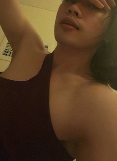 Jennie - Male escort in Dubai Photo 7 of 11