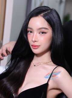 Jennie - puta in Manila Photo 6 of 9