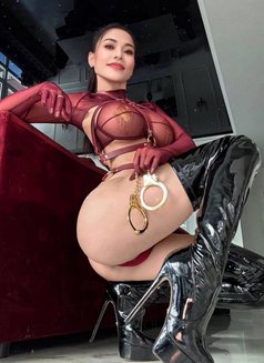 Jennie Mistress and Domination - puta in Dubai Photo 6 of 10