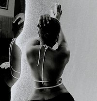Jennie - escort in Accra