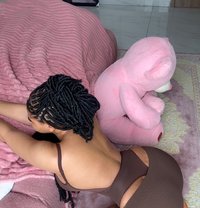 Jennie - escort in Accra
