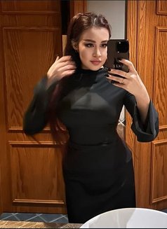 Jennie - escort in Bangkok Photo 2 of 13