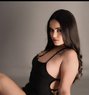Jennie - puta in Pune Photo 7 of 12