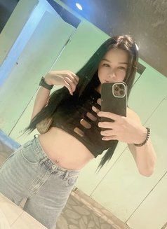 Jennie Sexy Ladyboy Thailand - Transsexual escort in Bangkok Photo 7 of 7