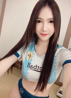 Jennie - puta in Bangkok Photo 7 of 7
