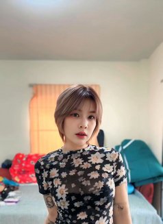 Jennie - escort in Bangkok Photo 5 of 9