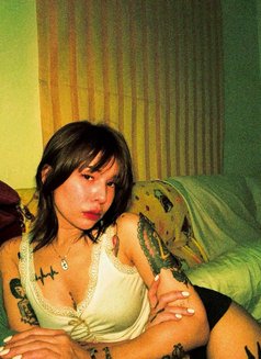 Jennie - puta in Bangkok Photo 18 of 20