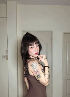 Jennie - puta in Bangkok Photo 7 of 13