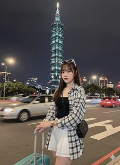 Jennie - escort in Bangkok Photo 4 of 26