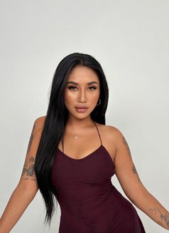 Jennifer BIG BUTT and FLUENT ENGLISH - escort in Bali Photo 22 of 25