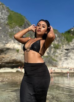 Jennifer BIG BUTT and FLUENT ENGLISH - puta in Bali Photo 29 of 30