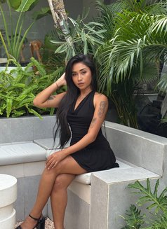 Jennifer Cintya BIG BUTT - puta in Bali Photo 9 of 17