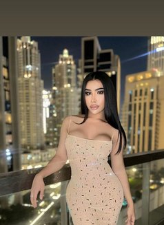 Jennifer Horny Cim 69 - Transsexual escort in Abu Dhabi Photo 19 of 20