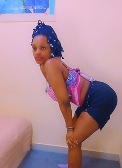 Jennifer Muscat - escort in Muscat Photo 1 of 7