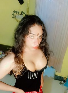 Jennifer Paul - Transsexual dominatrix in Bangalore Photo 3 of 4