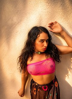 Jennifer Paul - Dominadora transexual in Bangalore Photo 5 of 6