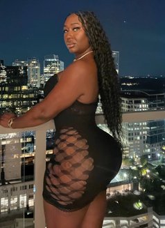 Jennifer - escort in Erbil Photo 3 of 3