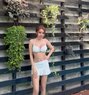 Jennifer Queen - puta in Bali Photo 6 of 6