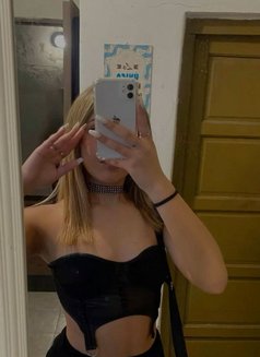Jennifer - escort in Malmö Photo 1 of 1