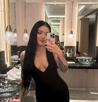 Jennifer - escort in London