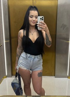 Jennifer - escort in London Photo 5 of 5