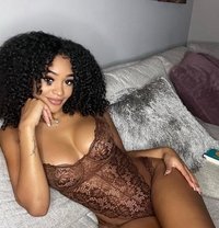 Jennifer - escort in Abu Dhabi