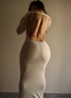 Jenny - escort in Okinawa Island Photo 3 of 4