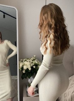 Jenny Angel - escort in Jeddah Photo 4 of 7