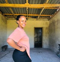 Jenny - puta in Şalālah