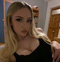 Jenny beautiful - escort in Riyadh