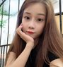 Jenny - escort in Mumbai Photo 1 of 5