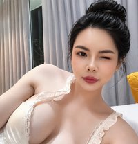 JENNY CUM-CIM- RIMMING- SWALLOW - puta in Dubai