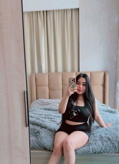 Jenny - escort in Al Juffair Photo 8 of 11