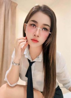 Jenny - escort in Al Manama Photo 3 of 5