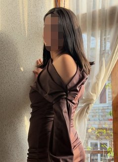 Jenny - puta in Berlin Photo 2 of 2