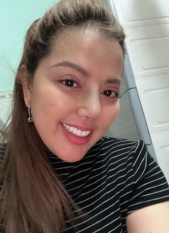 Jenny - escort in Hyderabad Photo 1 of 4