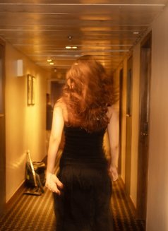 Jenny - escort in Kochi Photo 3 of 3