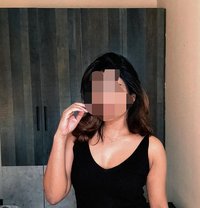 Jenny - escort in Malta
