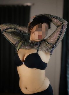 Jenny - escort in Pattaya Photo 1 of 2