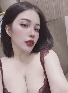 Jenny good massage 60$ - escort in Singapore Photo 2 of 5
