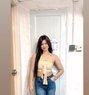Jenny - puta in Singapore Photo 1 of 4